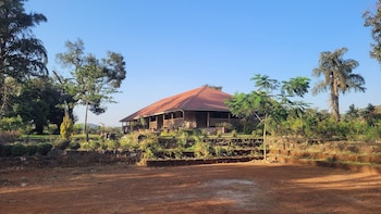 madhuvan retreat resort amba