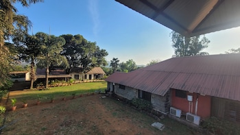 madhuvan retreat resort amba