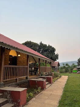madhuvan retreat resort amba