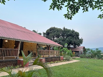 madhuvan retreat resort amba