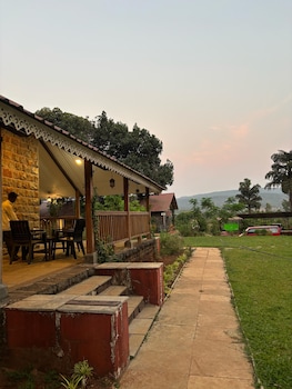 madhuvan retreat resort amba