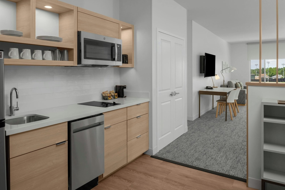 towneplace suites by marriott midwest city