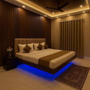 Om Nilay Paying Guest House By Grb,,2 star