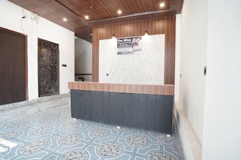 om nilay paying guest house by grb