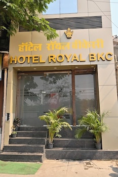 hotel royal bkc