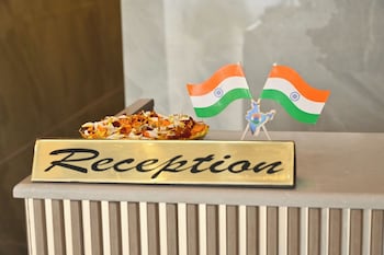 hotel royal bkc