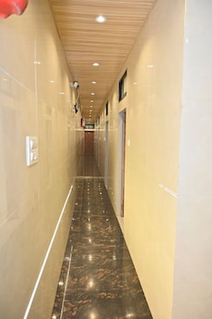 hotel royal bkc