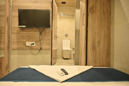 hotel royal bkc