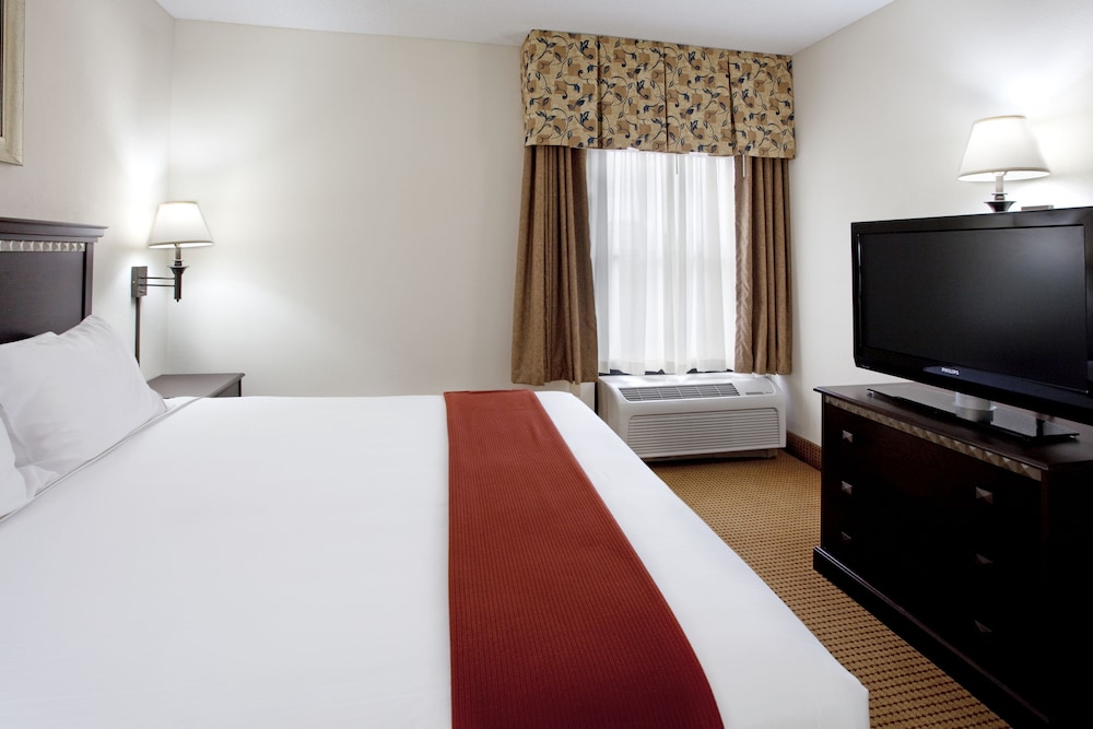 lexington inn and suites