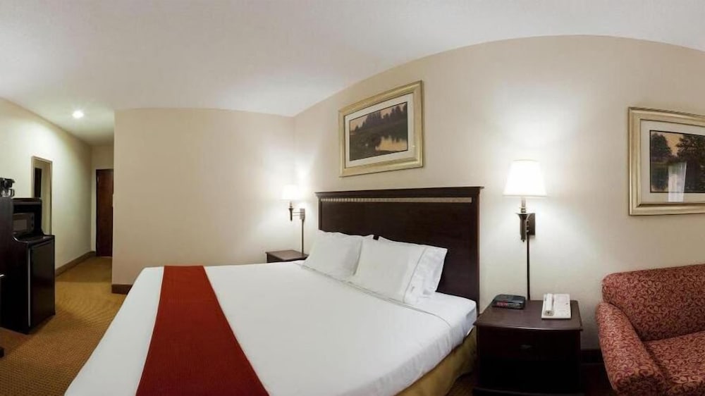 lexington inn and suites