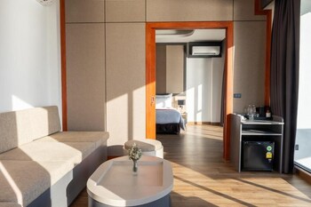 Pan Ville Resort,,3 star