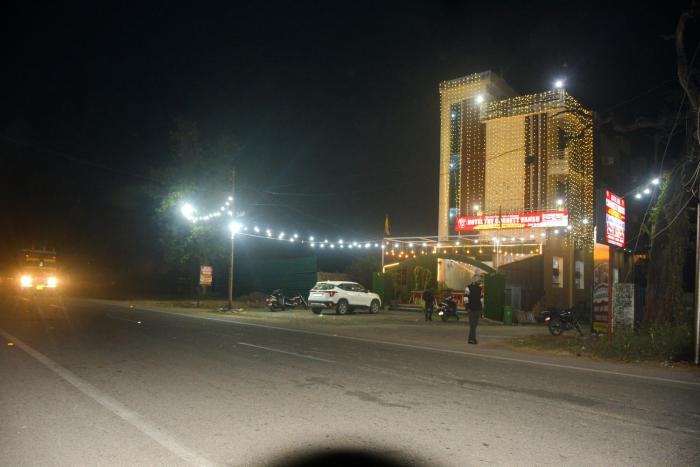 hotel the corbett vansh second unit