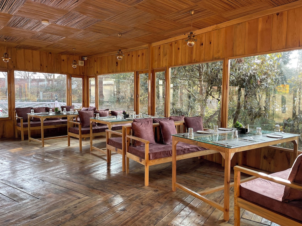 the golden castle hotels