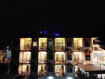 the golden castle hotels