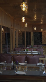 the golden castle hotels