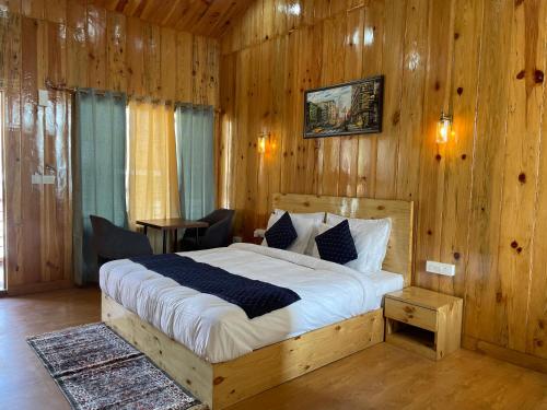 The Golden Castle Hotels,,3 star