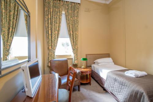 american hotel creswick