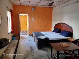 sri sapthagiri lodge