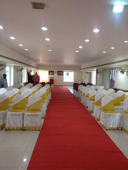 sri sapthagiri lodge