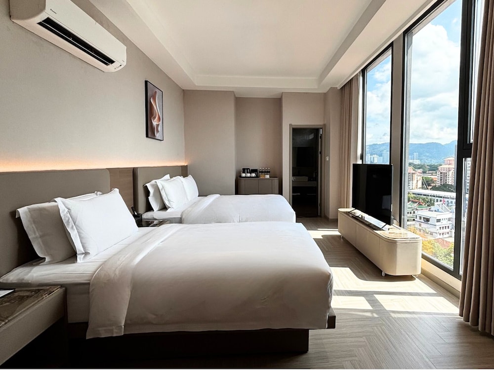 landison hotel penang