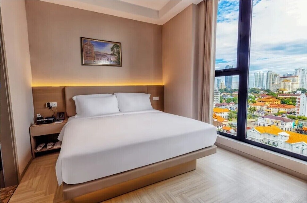 landison hotel penang