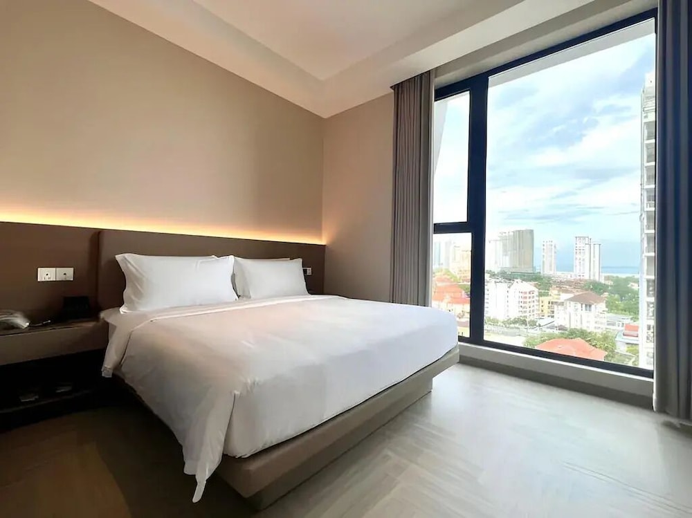 landison hotel penang