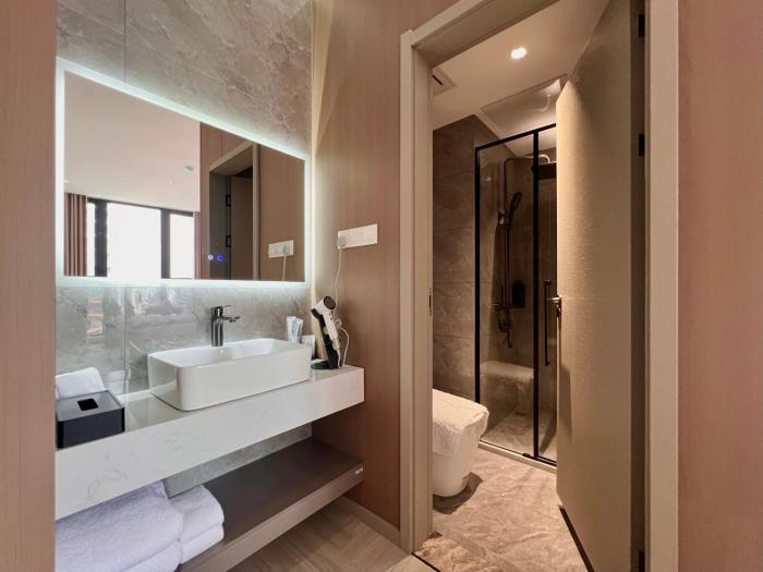 landison hotel penang