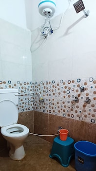 hotel mahakal naman palace