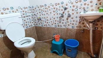 hotel mahakal naman palace