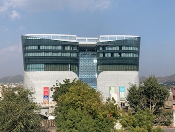 sarovar portico ajmer