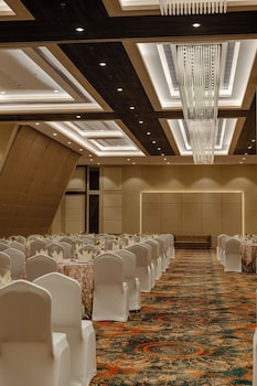 sarovar portico ajmer