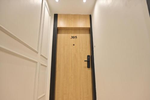 Nirvana Bliss,,2 star