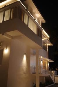 Golden Sands Cherai,,3 star