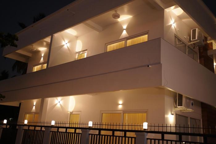 golden sands cherai