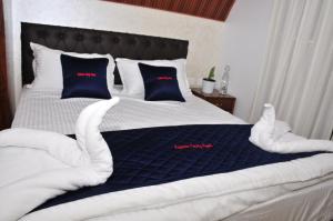 kudaram county resort