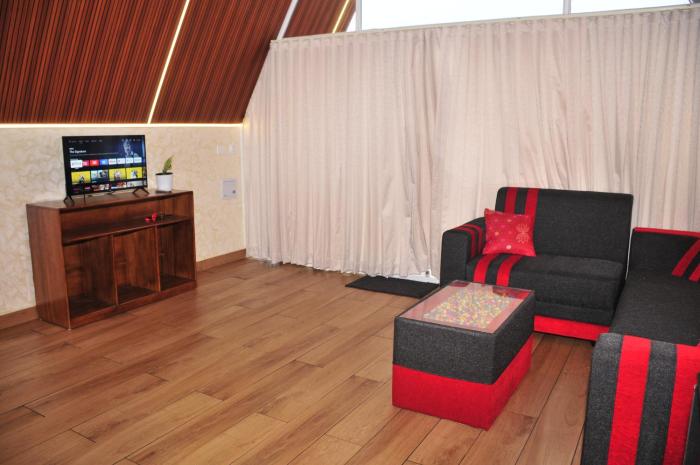 kudaram county resort