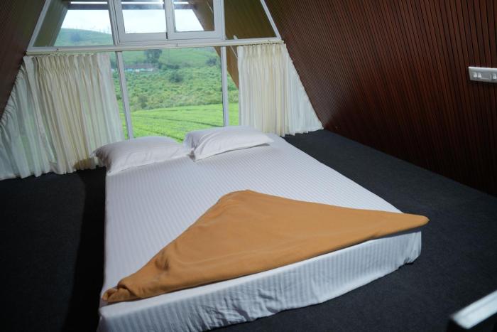 kudaram county resort