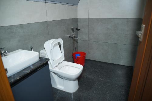 kudaram county resort