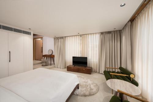ava hotel chandigarh zirakpur