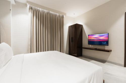 ava hotel chandigarh zirakpur