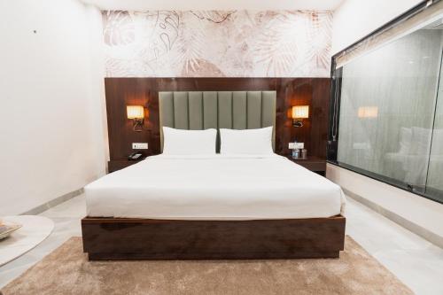 ava hotel chandigarh zirakpur
