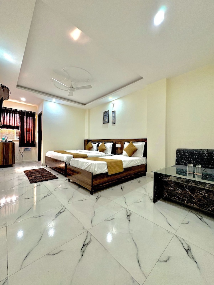 hotel royal central haridwar