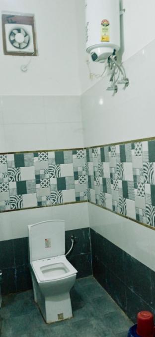 shri bade hanuman mandir guest house