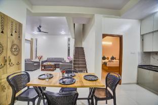 Hotel Southgate Villa's Near Bangalore Airport,,2 star