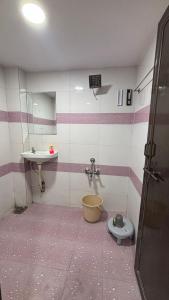 the grand vinayak hotel