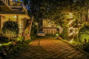 thavika silverwood residence yelagiri