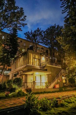 thavika silverwood residence yelagiri