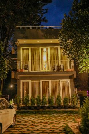 thavika silverwood residence yelagiri