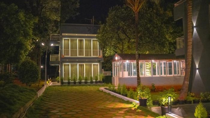 thavika silverwood residence yelagiri