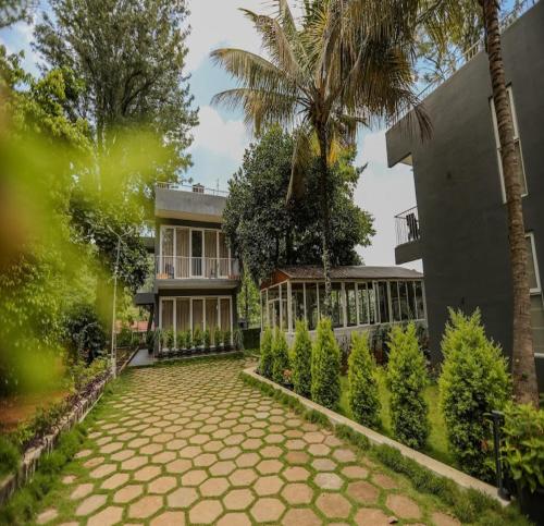 thavika silverwood residence yelagiri